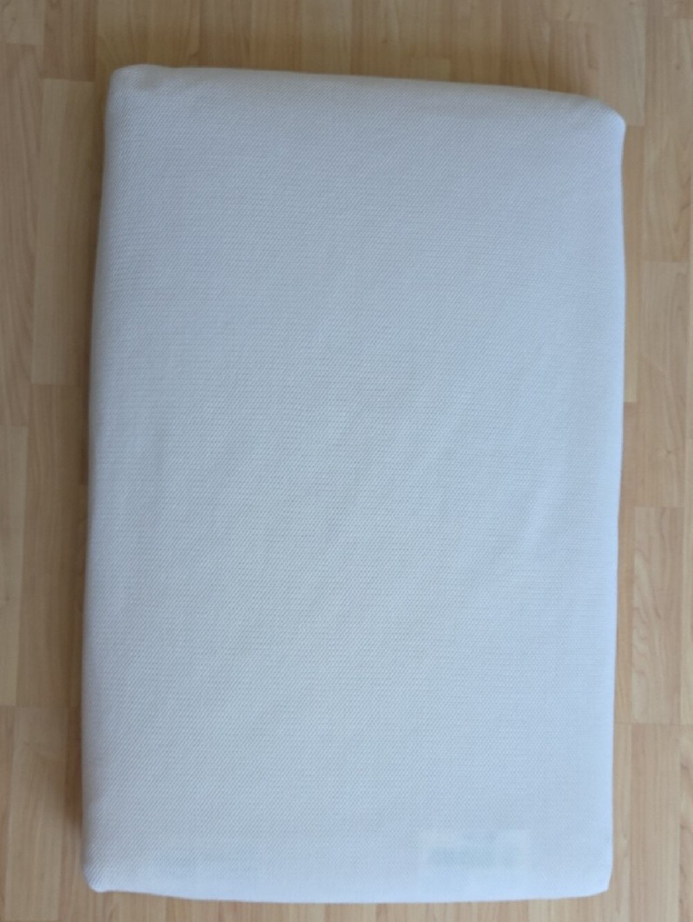 Naturepedic organic breathable mini crib mattress & Cover - Picture 7 of 9